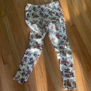 Zara new, super cute jeans